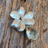 Dije Trebol de 3 Hojas Saga santisima trinidad en plata 925 y aplique oro 18k con cadena de plata vista 2 www.pabloarielcanete.com